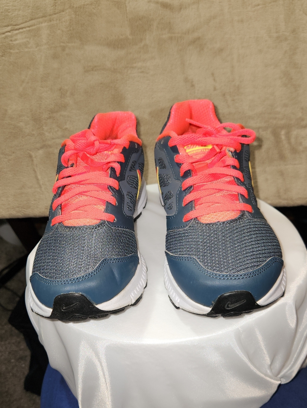 Nike Women size 7. Sneakers in Black with Coral Accents